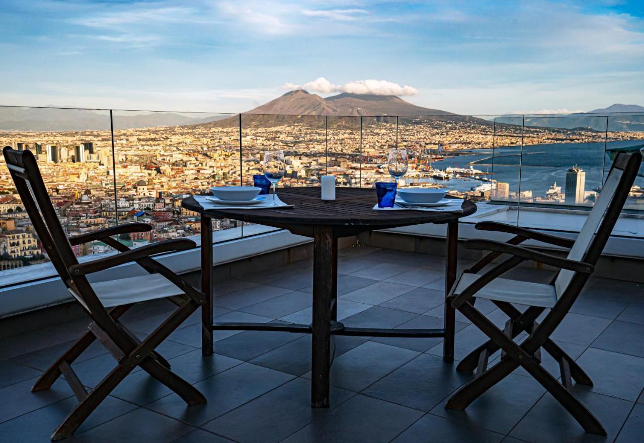Terrazza Manu - Loft Suspended Over The City-Vomero 那不勒斯 外观 照片