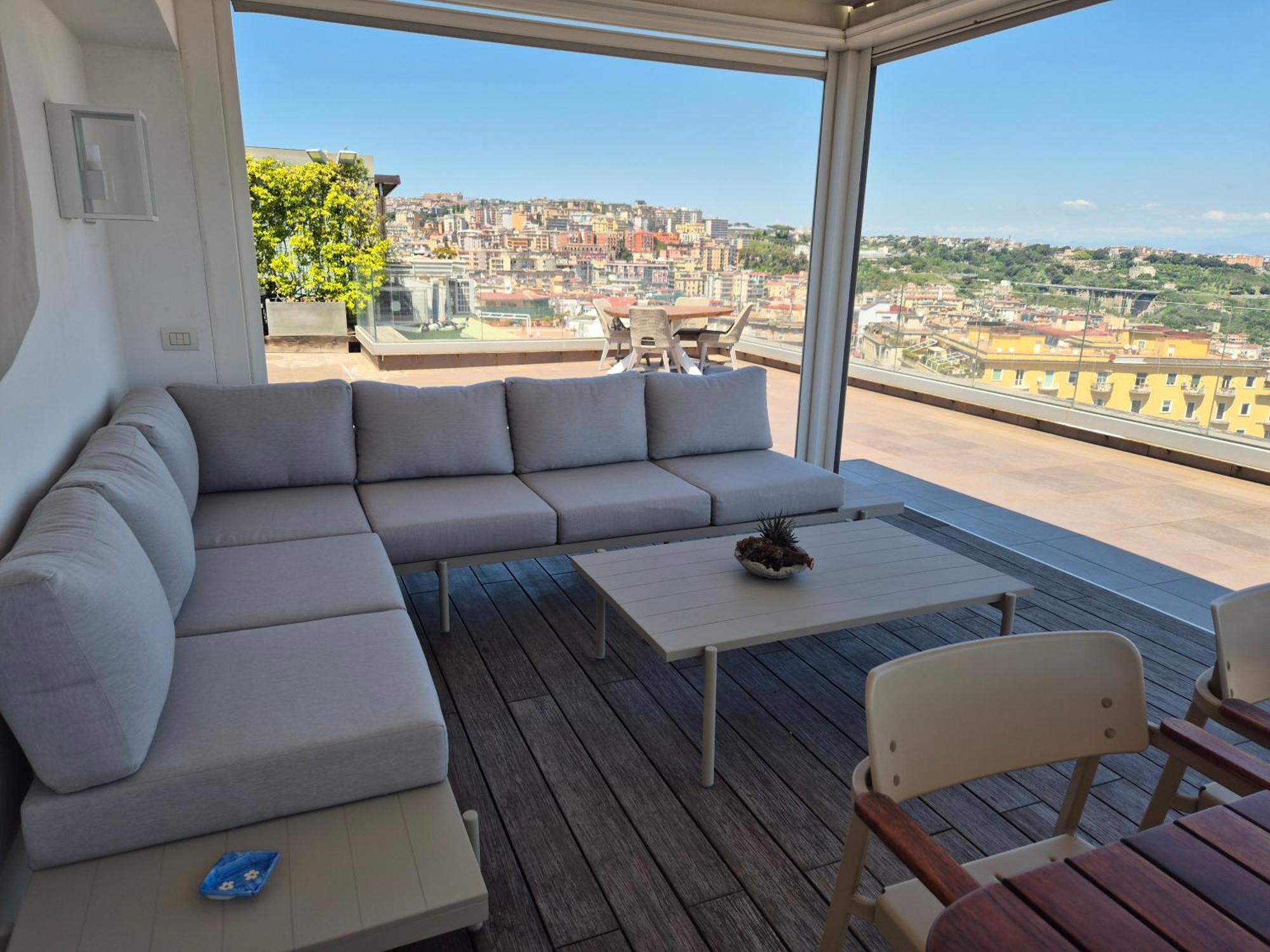 Terrazza Manu - Loft Suspended Over The City-Vomero 那不勒斯 外观 照片