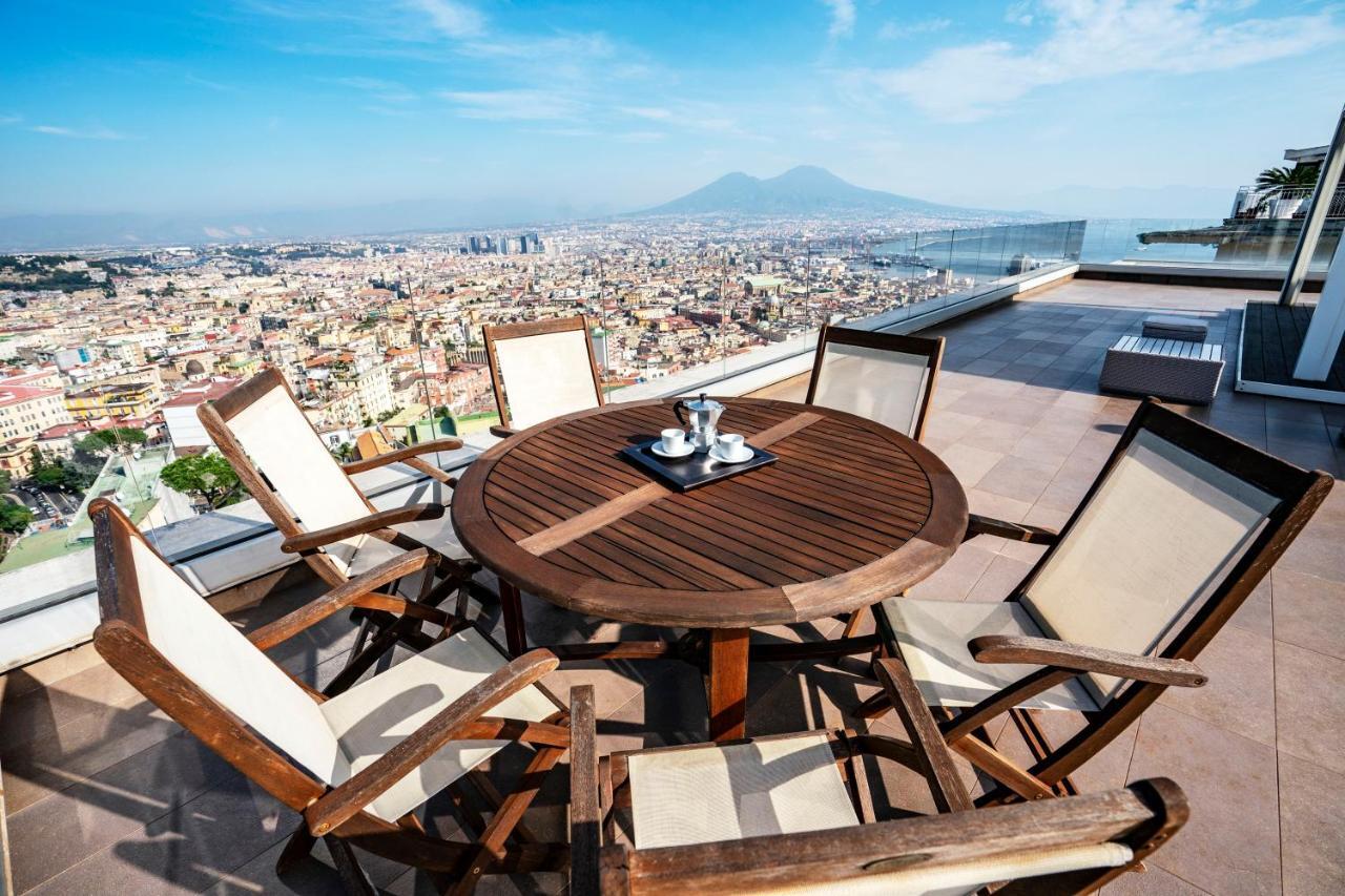 Terrazza Manu - Loft Suspended Over The City-Vomero 那不勒斯 外观 照片