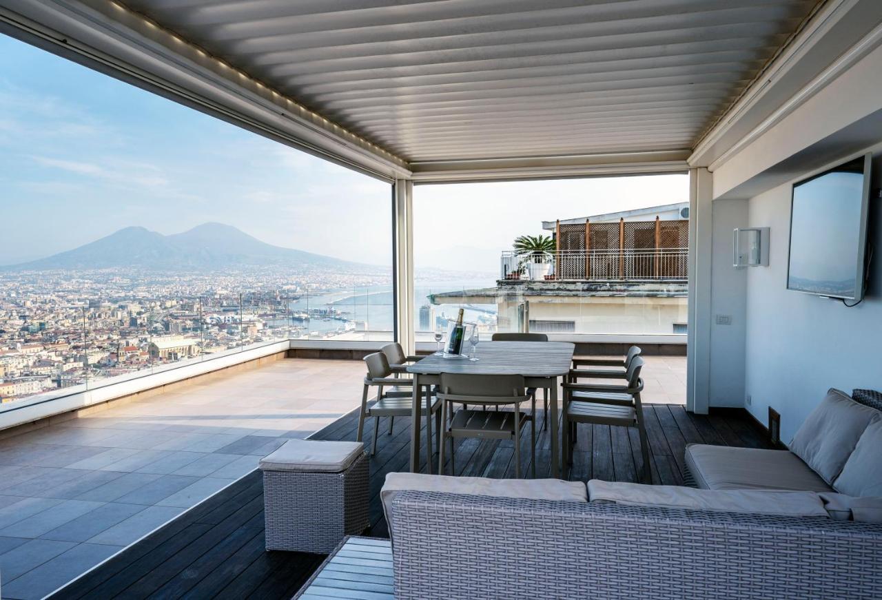 Terrazza Manu - Loft Suspended Over The City-Vomero 那不勒斯 外观 照片